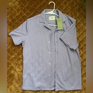 Men’s short sleeve button up